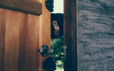 A Holiday Heist: Burglars and Your Home Insurance