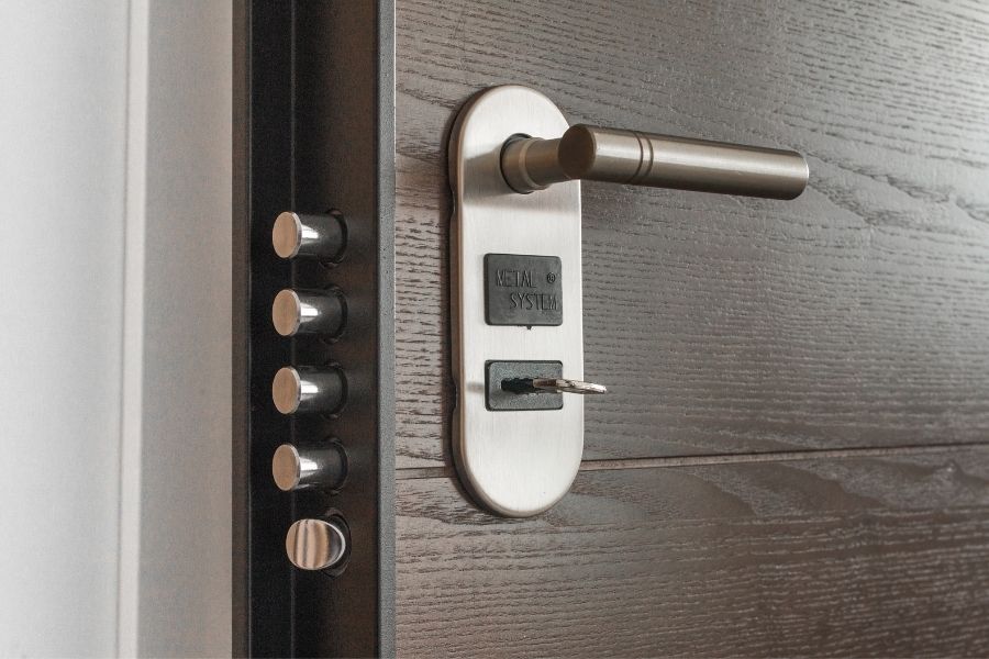 multiple drop locks on door knob