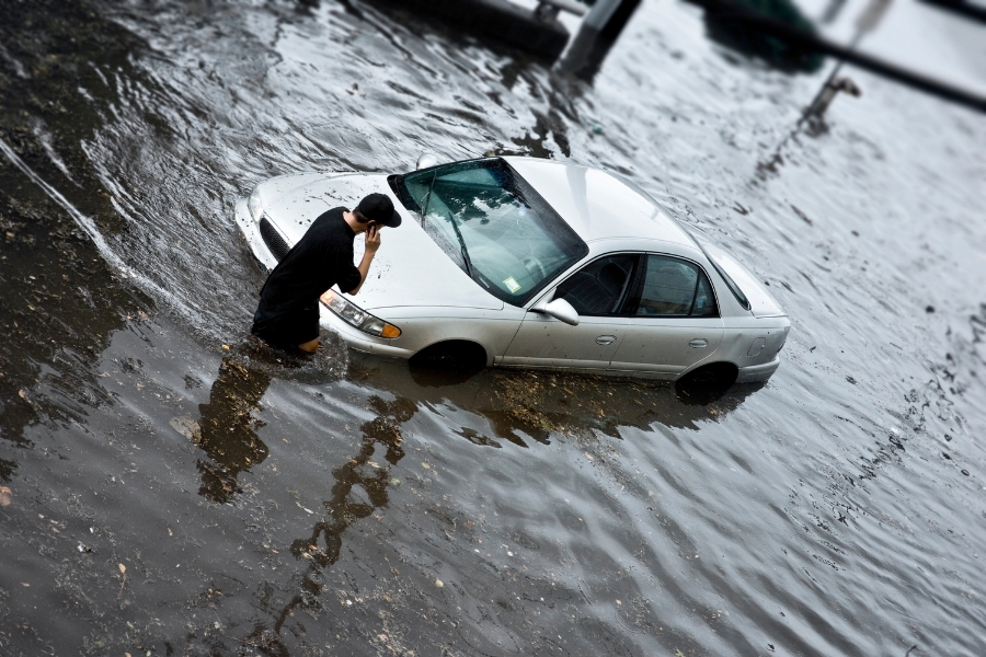 Does My Auto Insurance Cover Flood Damage 